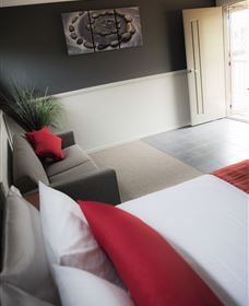 The Rocks Motel - Bundaberg Accommodation