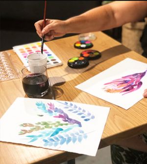 Paint and Sip Class Watercolour and Wine - Bundaberg Accommodation
